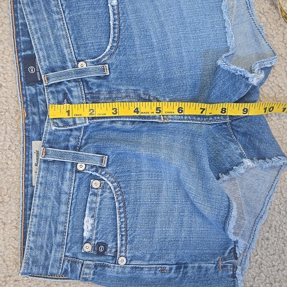 AG Adriano Goldschmied The Bonnie Relaxed Blue Denim Cut-Off Shorts Size 24 - Picture 7 of 8